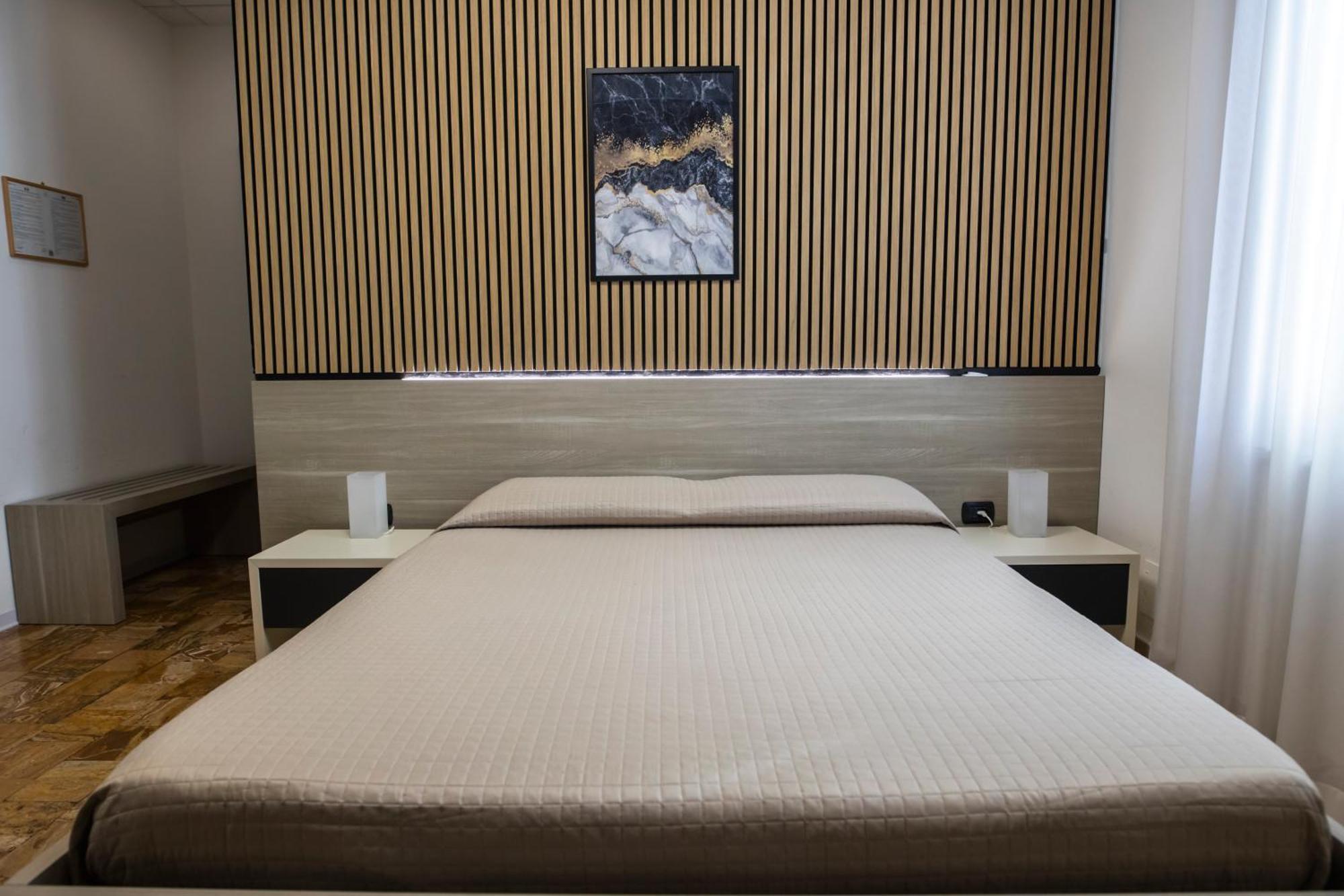 Bed & Breakfast Palazzo Storico Di Nicola Pescara